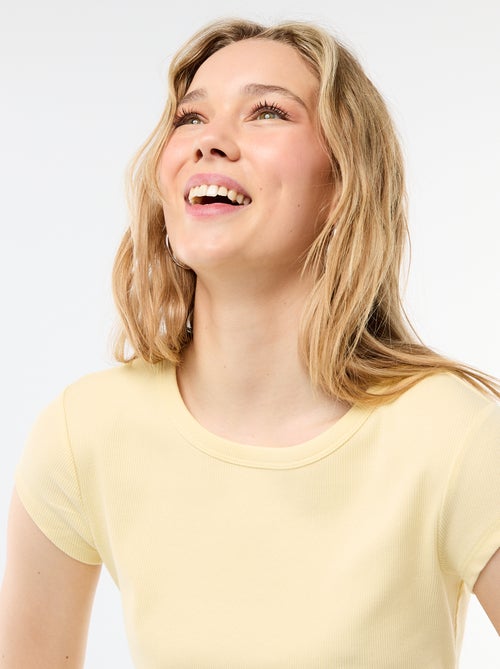 T-shirt en jersey manches courtes côtelé - Kiabi