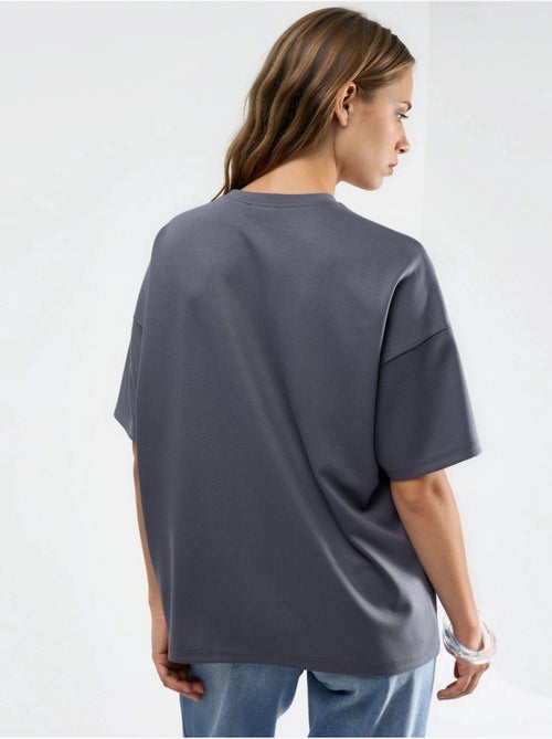 T-shirt en maille à col rond oversize - Kiabi T-shirt en maille à col rond oversize - Kiabi