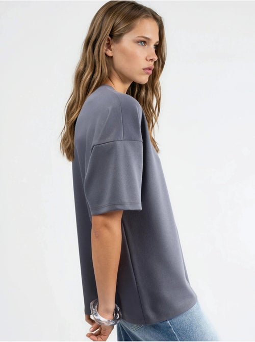 T-shirt en maille à col rond oversize - Kiabi T-shirt en maille à col rond oversize - Kiabi