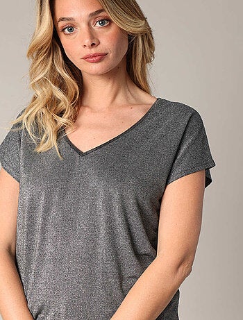 T-shirt en maille brillante à manches courtes 'Deeluxe'