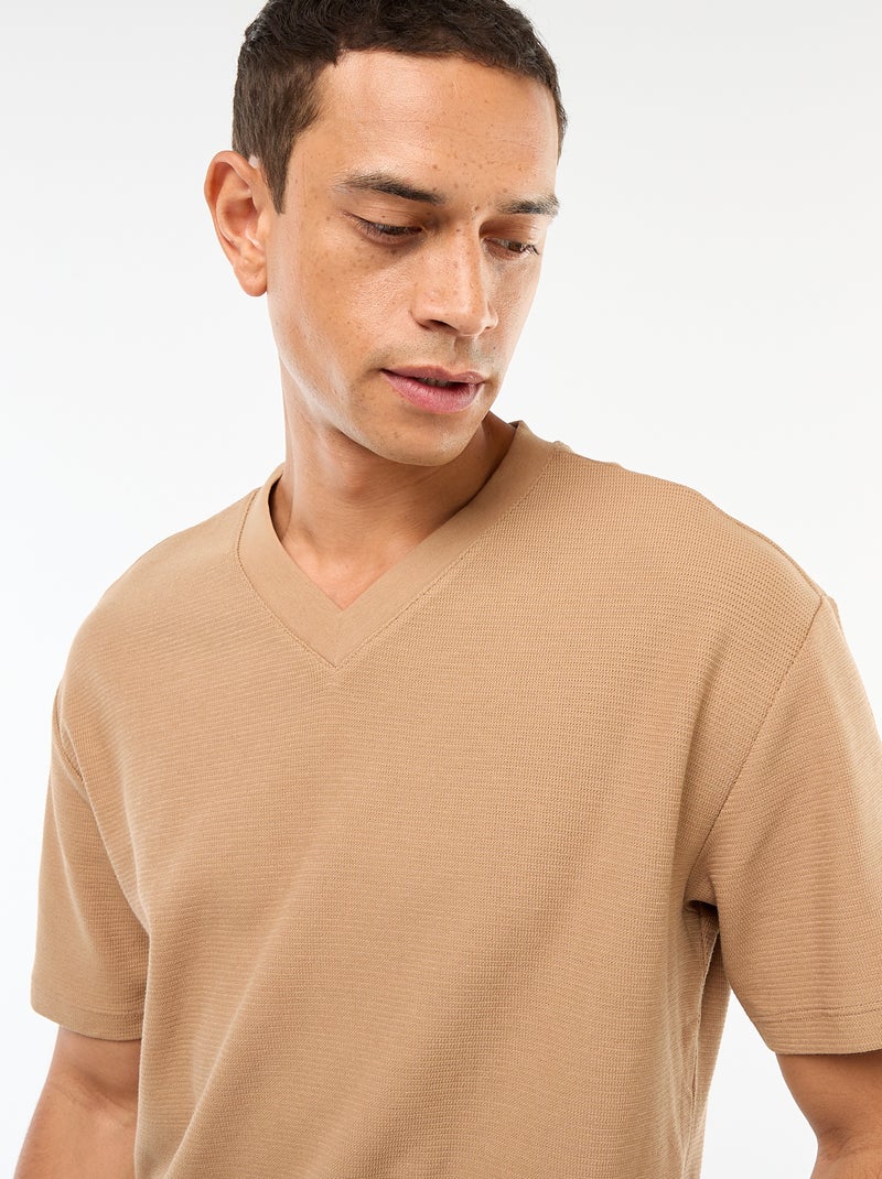 T-shirt en maille col V Beige - Kiabi