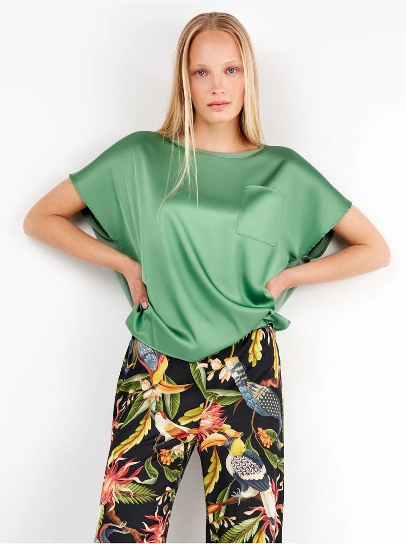 T-shirt en tissu satiné en tons framboise ou vert émeraude Bleu Vert - Kiabi