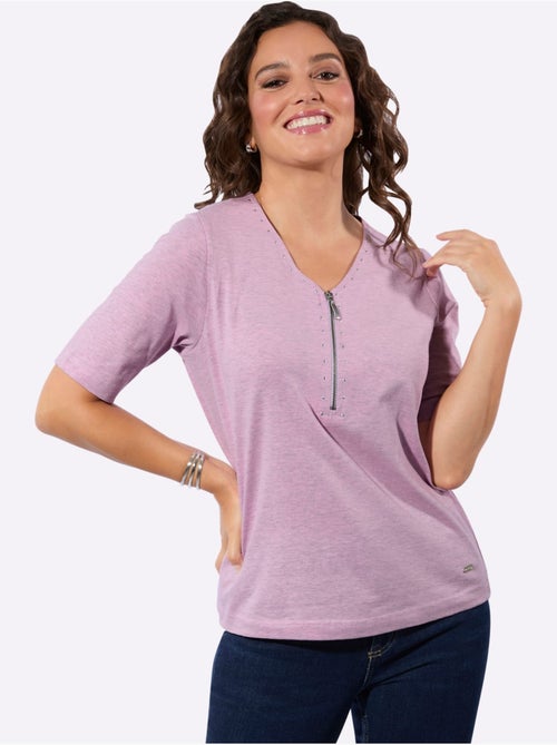 T-shirt en V avec rivets décoratifs et manches courtes - Taille standard - Witt - Kiabi T-shirt en V avec rivets décoratifs et manches courtes - Taille standard - Witt - Kiabi
