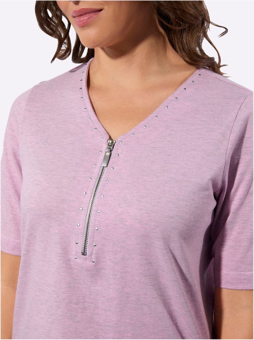 T-shirt en V avec rivets décoratifs et manches courtes - Taille standard - Witt - Kiabi T-shirt en V avec rivets décoratifs et manches courtes - Taille standard - Witt - Kiabi
