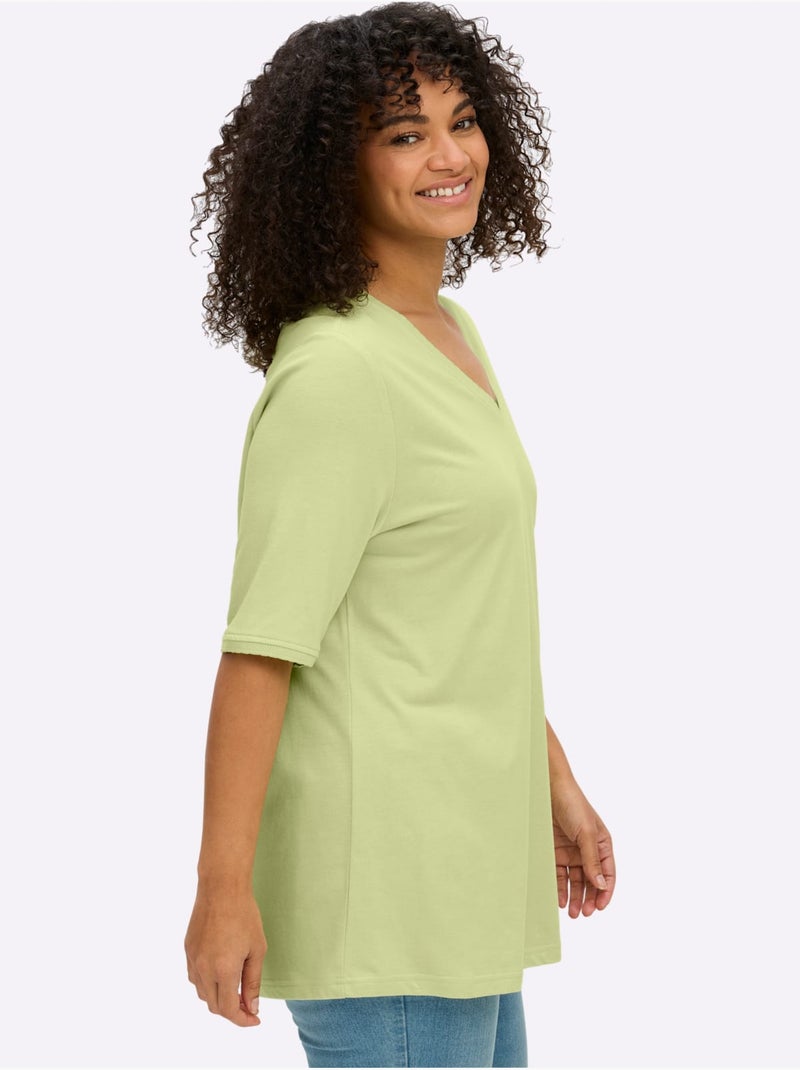 T-shirt En V Encolure En V Affinante - Taille Standard - Sheego Vert pistache - Kiabi