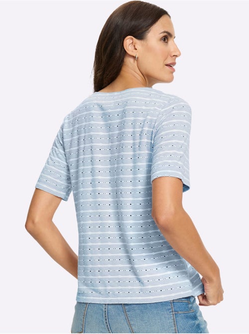 T-shirt En V Jacquard En Jersey Tendance - Taille Standard - Witt - Kiabi T-shirt En V Jacquard En Jersey Tendance - Taille Standard - Witt - Kiabi