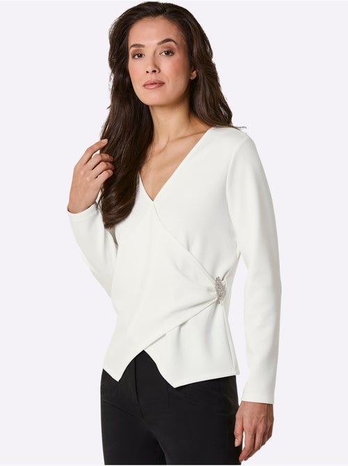 T-shirt en v modal (tencel) - taille standard - helline - Kiabi T-shirt en v modal (tencel) - taille standard - helline - Kiabi