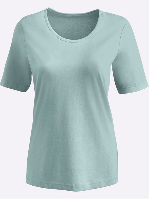 T-shirt féminin uni à encolure ronde et manches courtes - Taille standard - Moda Vilona - Kiabi T-shirt féminin uni à encolure ronde et manches courtes - Taille standard - Moda Vilona - Kiabi