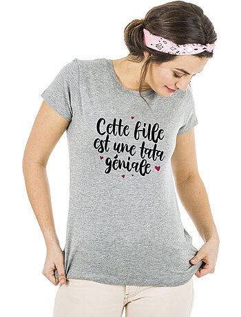 T-shirt Femme - CETTE FILLE EST UNE TATA GÉNIALE