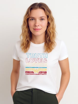 T-shirt Femme - TRUTH LOVE & JUSTICE WONDER WOMAN
