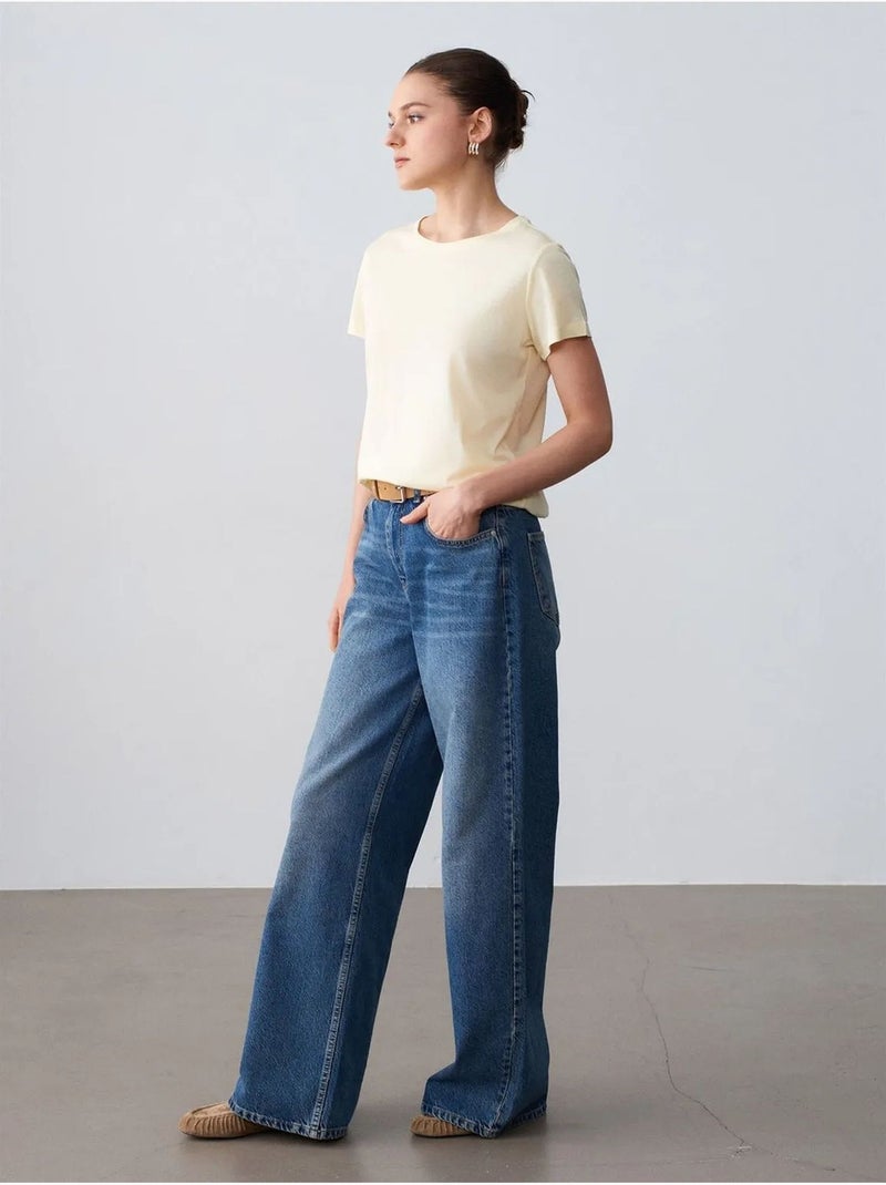 T-shirt Femme À Col Rond Et Manches Courtes Crème - Kiabi
