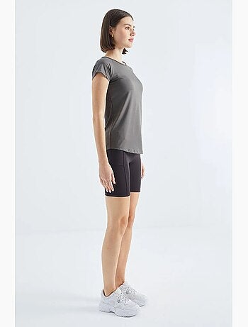 T-shirt femme à manches courtes et col rond tommy