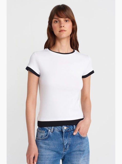 T-shirt femme ajusté en coton, col rond dilvin - Kiabi