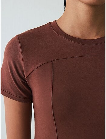 T-shirt femme col rond coupe slim en modal penti