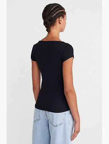 T-shirt femme côtelé à col bateau, coupe ajustée dilvin