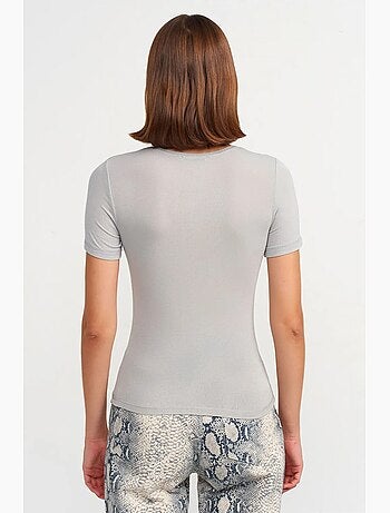 T-shirt femme coupe ajustée à col rond dilvin