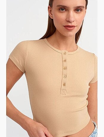 T-shirt femme court coupe slim à col rond dilvin