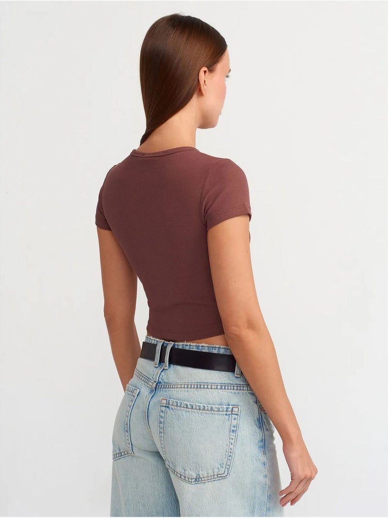 T-shirt Femme Court Coupe Slim À Col Rond Marron chocolat - Kiabi