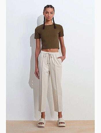 T-shirt femme crop coupe slim à col rond dilvin