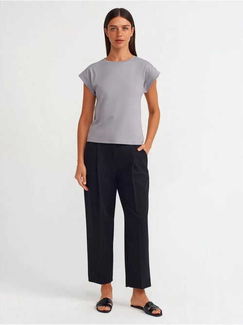 T-shirt Femme En Coton À Col Rond - Kiabi T-shirt Femme En Coton À Col Rond - Kiabi