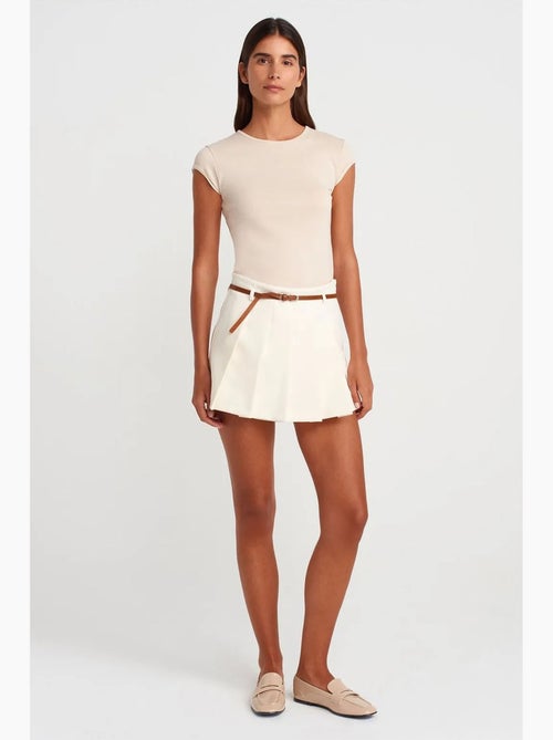 T-shirt femme en coton, coupe ajustée, col rond dilvin - Kiabi T-shirt femme en coton, coupe ajustée, col rond dilvin - Kiabi