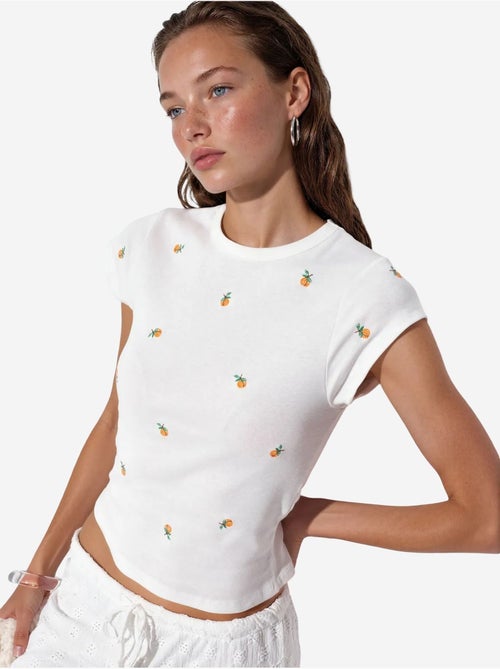 T-shirt femme en coton, coupe slim, col rond brodé busem - Kiabi T-shirt femme en coton, coupe slim, col rond brodé busem - Kiabi