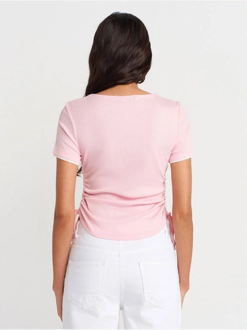 T-shirt Femme En Coton, Coupe Slim, Col Rond - Kiabi T-shirt Femme En Coton, Coupe Slim, Col Rond - Kiabi