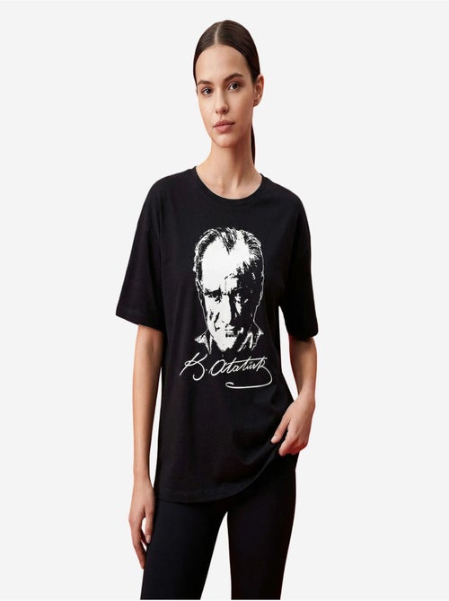 T-shirt femme en coton et élasthanne tommy - Kiabi T-shirt femme en coton et élasthanne tommy - Kiabi