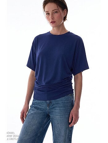 T-shirt femme en modal avec détail à la taille et fronces penti