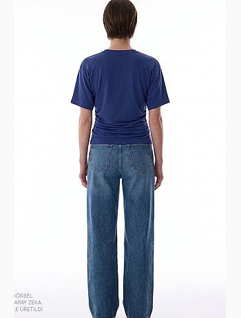 T-shirt femme en modal avec détail à la taille et fronces penti