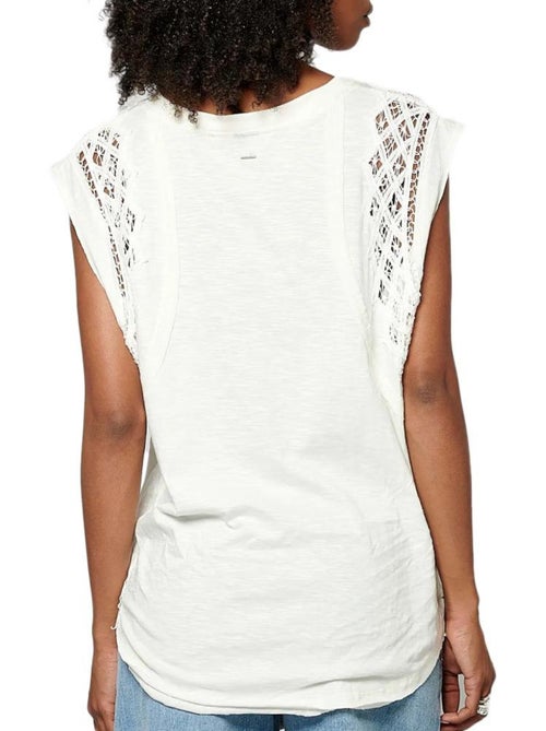 T-shirt femme kaporal - Kiabi T-shirt femme kaporal - Kiabi