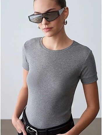T-shirt femme slim à col rond dilvin