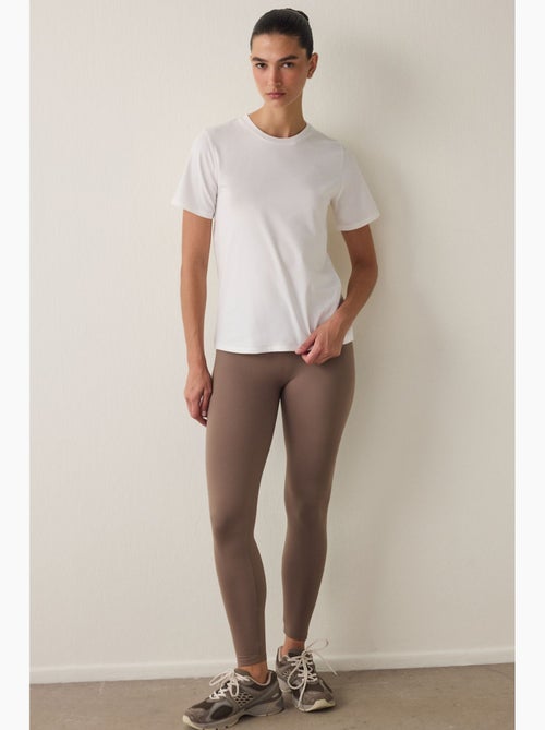 T-shirt fit femme col rond regular penti - Kiabi