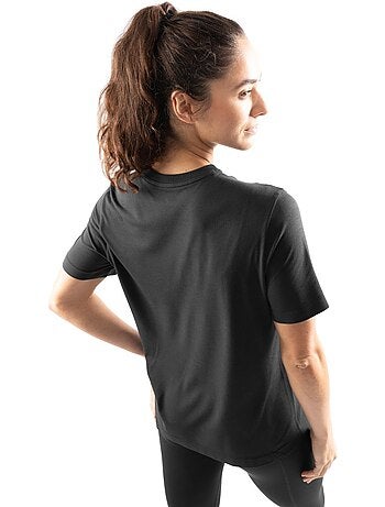 T-shirt fitness manches courtes femme fitness femme plan