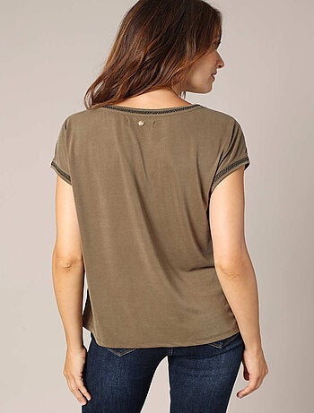 T-shirt fluide avec liseré fantaisie 'Deeluxe'