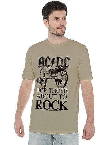 T-shirt for those about to rock - ac/dc