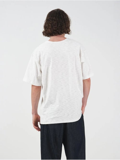 T-shirt giesto à col rond et boutons - Kiabi T-shirt giesto à col rond et boutons - Kiabi