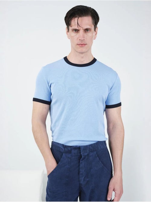 T-shirt giesto pour homme, col rond, color block avec bordure contrastée - Kiabi T-shirt giesto pour homme, col rond, color block avec bordure contrastée - Kiabi