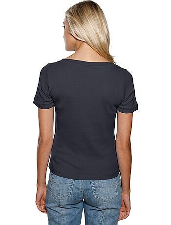 T-shirt Grande Encolure Carrée - Taille Standard - helline