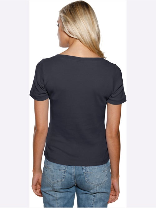T-shirt Grande Encolure Carrée - Taille Standard - helline - Kiabi