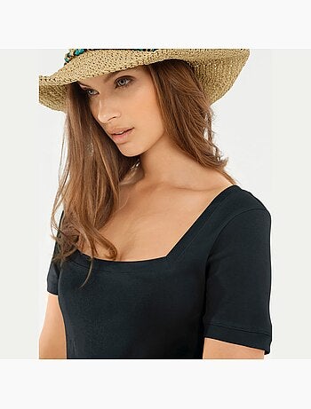 T-shirt Grande Encolure Carrée - Taille Standard - helline