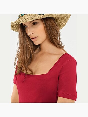 T-shirt Grande Encolure Carrée - Taille Standard - helline