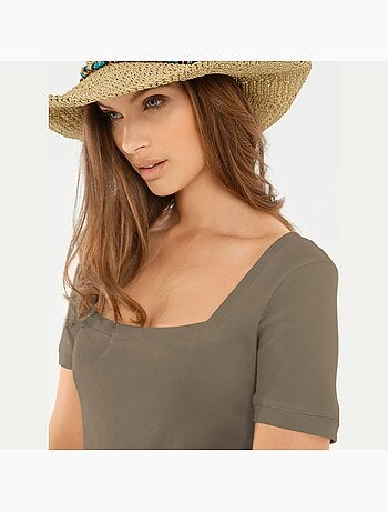 T-shirt Grande Encolure Carrée - Taille Standard - helline