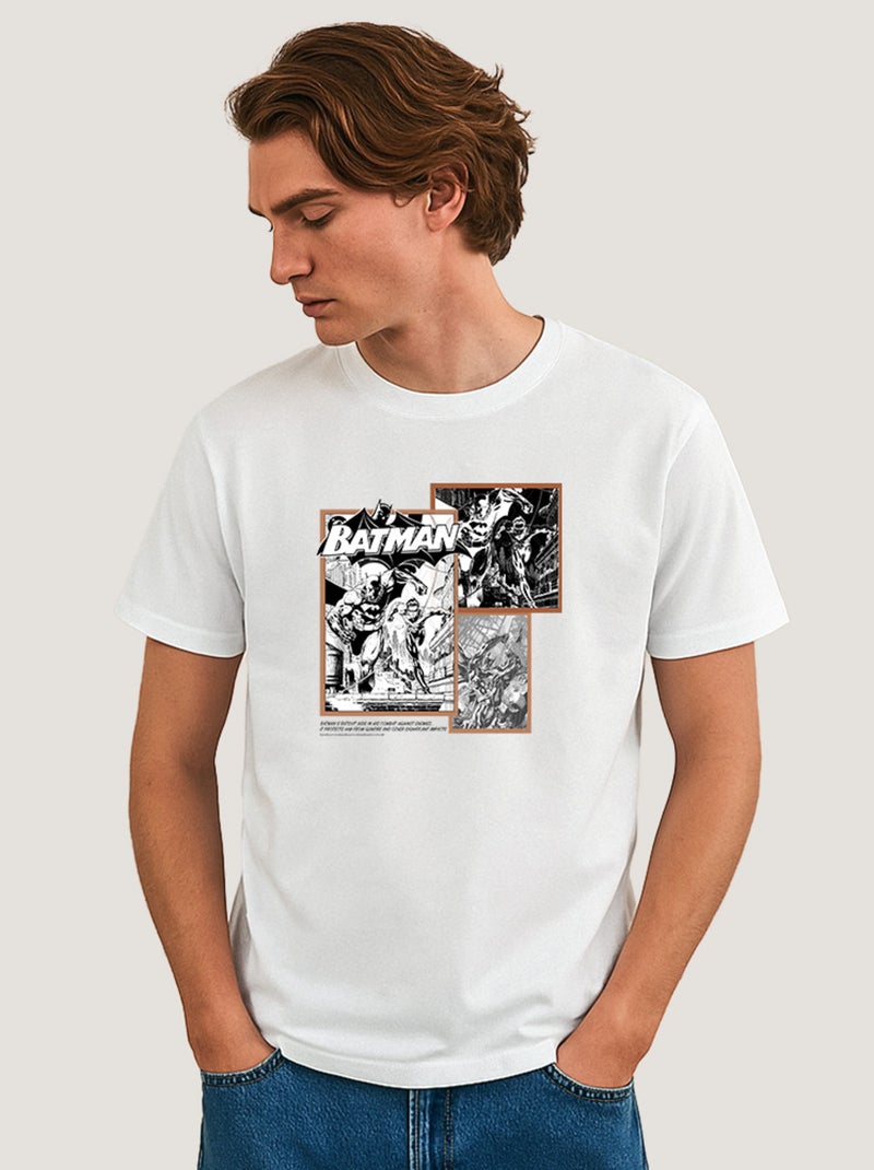 T-shirt Homme - BATMAN'S BATSUIT AIDS IN HIS COMBAT AGAINST ENEMIES Blanc - Kiabi
