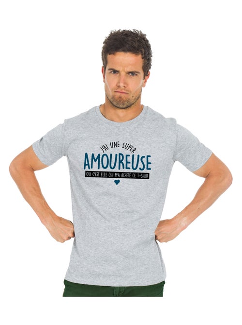 T-shirt Homme - J'AI UNE SUPER AMOUREUSE (OUI C'EST ELLE QUI M'A ACHETÉ CE T-shirt Homme - - Kiabi