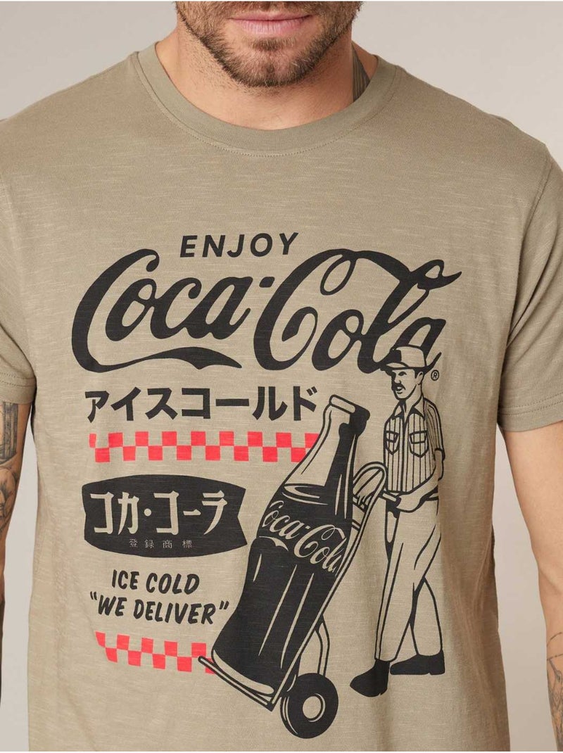 T-shirt homme 100% coton DEELUXE X COCA-COLA 'Deeluxe' Vert kaki clair - Kiabi