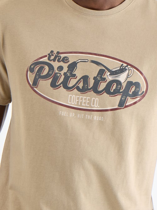 T-shirt homme en coton à col rond avec motif placé - Kiabi T-shirt homme en coton à col rond avec motif placé - Kiabi