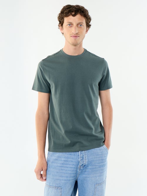 T-shirt homme en coton bio à col rond - Kiabi T-shirt homme en coton bio à col rond - Kiabi