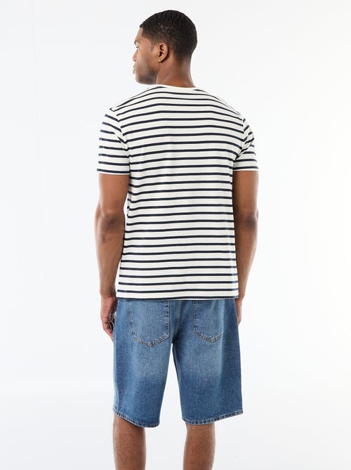 T-shirt homme en coton rayé marinière à col rond - Kiabi T-shirt homme en coton rayé marinière à col rond - Kiabi