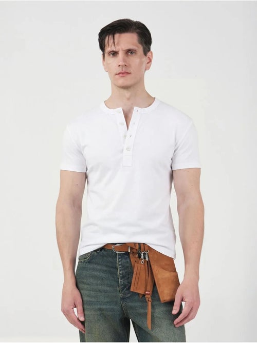 T-shirt homme slim en coton à col rond giesto - Kiabi T-shirt homme slim en coton à col rond giesto - Kiabi